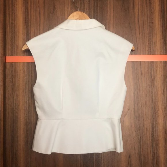 *BRAND NEW* BCBGMaxAzria (Kimmie) Vest - Picture 2 of 11